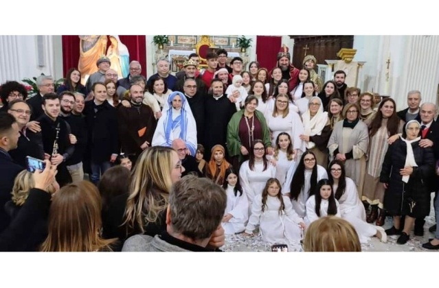 Niscemi. Applausi e consensi per il musical del presepe vivente “Nei sentieri della speranza”